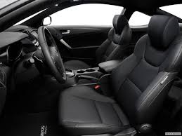 For the exterior, hyundai focused on adding more standard features, like heated mirrors and fog lights, and five new colors. Hyundai Genesis Coupe 2016 3 8l In Uae New Car Prices Specs Reviews Amp Photos Yallamotor