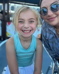 Mel Welch‎‏ (@‏‎_melissawb_‎‏) • صور ومقاطع فيديو على Instagram