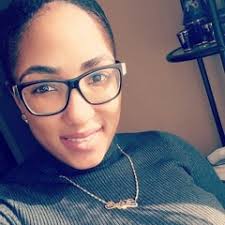 Listen to playlists featuring PANIK LA featuring Salil