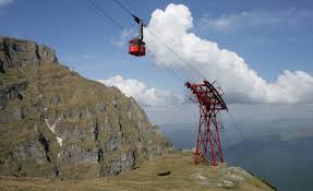 Arealul bucegilor, legendele bucegilor, manastirea sinaia, obiective turistice sinaia, sinaia, utile. Despre Busteni Romania Prezentare Imagini Informatii Turistice Si Detalii Despre Statiunea Busteni