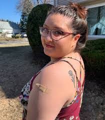 Bianca Thompson's Instagram, Twitter & Facebook