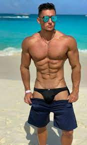 Pornhub understands that being swole at the beach isn't always a good thing. Pin On Top 10 Men
