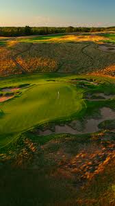 We've gathered more than 5 million images uploaded by our users and sorted them by the most popular ones. Wallpaper Backgrounds Screensaver Erin Hills