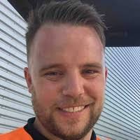 40+ perfiles de «James Egerton»