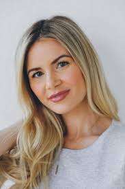 My Favorite Things Lipsticks Barefoot Blonde By Amber Fillerup Clark Hair Beauty Beauty Hair Makeup