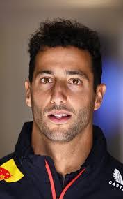 Obed Rivas's Instagram, Twitter & Facebook