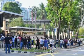 Portal jabatan imigresen malaysia , official portal of immigration department of malaysia. Malaysian Mission In S Pore Stops Walk Ins For Passport Applications After Complaints Of Long Queues Singapore News Top Stories The Straits Times
