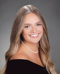 Taylor Denson's Instagram, Twitter & Facebook