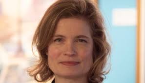 INTERVIEWS WITH ACTORS AND FILMMAKERSINTERVIEWS WITH ACTORS AND FILMMAKERS