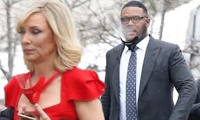 Deux astronomes de bas niveau se lancent dans une tournée médiatique afin d'avertir leurs concitoyens qu'un voir les infos techniques. Cate Blanchett And Tyler Perry Are Seen For The First Time On The Set Of Don T Look Up Daily Mail Online