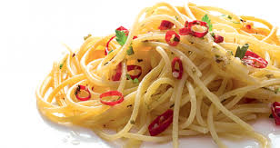 Spaghetti Aglio Olio E Peperoncino Di Fabio Campoli Pasti Italiani Idee Alimentari Ricette