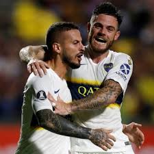 Cristian pavon of boca juniors celebrates with teammate dario benedetto after scoring the first goal of his team during a match between boca juniors and chacarita as part of superliga 2017/18 at. Boca Viaja A Brasil Con Nandez Pero Sin Benedetto