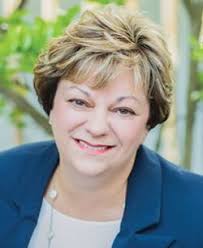 Tammy Mccutcheon's Instagram, Twitter & Facebook