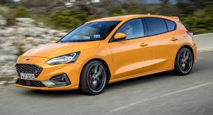 Updated 2020 Ford Focus Arriving In Australia With New Trim Levels Extra Gear Carscoops In 2020 Ford Focus Ford Focus St Old Ford Trucks