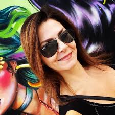 love #alwaysaworkinprogress #striving #lifeisnotadressrehearsal  #gritandgrace #faithoverfear #mindsetiseverything #learningtocolorme