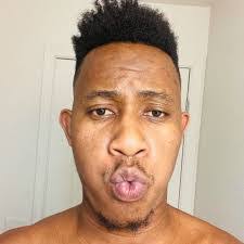 Kurt Sanderson's Instagram, Twitter & Facebook