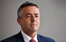 Mum of ex Navy officer calls for Royal Commission into ADF suicide