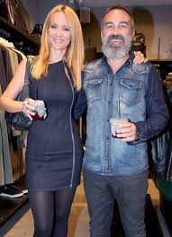 Για τη σχέση τους εξ αποστάσεως: Natali Kakkaba Erwtikes Eyxes Gia Ta Gene8lia Toy Grhgorh Gkoyntara In Gr