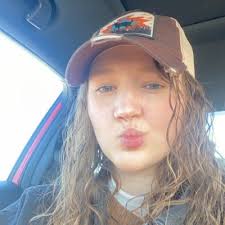 Abbey Moran (@AbbeyMo37934408)