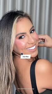 Lili Dias Moderadora