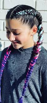 Who can recommend a good hair braider for Viking style braids?