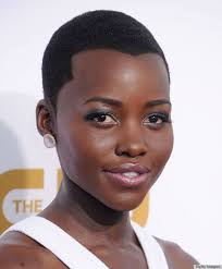 Sculpted Hair Line Natural Textureo Lupita Nyongo 570 Jpg 570 692 Pixels Widow S Peak Sparkle Makeup Beauty
