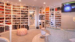 Luxury closets may not be an option for many of us, but it's fun to dream. Inside The Megaclosets Of The Super Rich