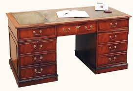 Top marken günstige preise große auswahl. Grosser Computertisch Mit 2 Turen In Mahagoni Morris Antikshop De