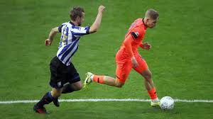 Emile smith rowe (born 28 july 2000) is a british footballer who plays as a central attacking midfielder for british club huddersfield town, on loan from arsenal. S21dg5btt7rwbm
