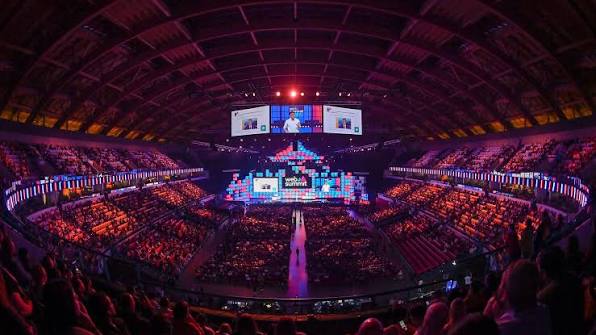 O Web Summit Lisboa é considerado um dos maiores e mais importantes eventos de tecnologia, inovação e empreendedorismo do mundo.