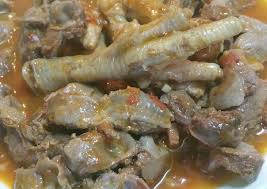 Sin embargo, el chef remy muestra cómo cocer a fuego lento, o guisado, una cena muy sabrosa por menos de un par de dólares para cuatro personas. Patitas De Pollo Con Mollejas Receta De Janet De La Puente Cookpad