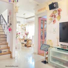 2 alternatif desain ruang keluarga menyatu dengan ruang makan. Gaya Terbaru 6 Desain Ruang Makan Dekat Tangga Homeshabby Com Design Home Plans Home Decorating And Interior Design