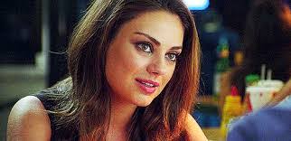 Lili Meyer's Instagram, Twitter & Facebook