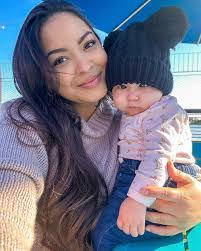 Amanda Cuevas's Instagram, Twitter & Facebook