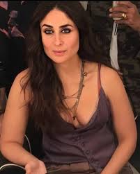 Pin By Ijlal Haider On Kareena Kapoor Kareena Kapoor Images Most Beautiful Bollywood Actress Indian Bollywood Actress