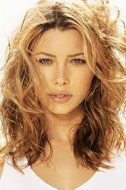 Hairstyles For Thick Wavy Hair Beautiful Hairstyle Medium Length Wavy Hair Hair Styles Medium Length Hair Styles