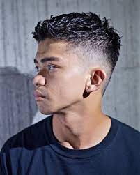 いいね 0件 コメント1件 yohei miyazaki b型 さん yoheeii のinstagramアカウント アップバングの フェードカット1 2mm 宮崎のフェードカット fix メンズヘアカット 髪型 メンズ メンズ ヘアスタイル