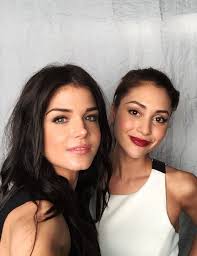 Avgeropoulos Daily: Photo