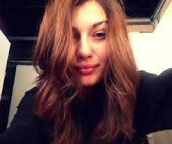 „la ora asta șantierul este în toi. Alina Eremia S A Pozat FÄƒrÄƒ Machiaj Uite Cum AratÄƒ Vedeta FÄƒrÄƒ Trucuri De InfrumuseÅ£are Spynews Ro