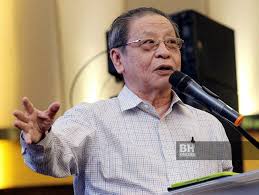 Ten years later, in 1979, he was convicted of five charges under official. Buka Siasatan Antarabangsa Susulan Kematian Morsi Kit Siang
