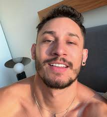 Adrian Madriz (@admenz_) • Instagram photos and videos