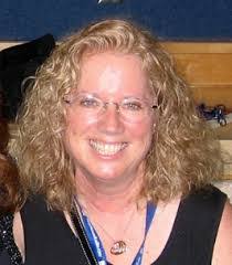 Lisa Barb's Instagram, Twitter & Facebook