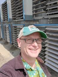 Erick Fenelus's Instagram, Twitter & Facebook