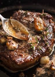 FILLET STEAK IN GARLIC