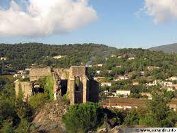 Galerie de photos sur les paysages et la forêt du massif des maures dans le var. Le Massif Des Maures 83