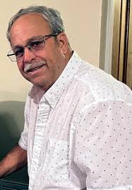 Howard Thrash's Instagram, Twitter & Facebook