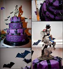 25 Wedding Cakes With Skulls Halloween Wedding Cakes Crazy Wedding Cakes Cool Wedding Cakes