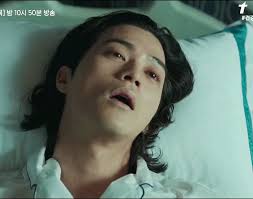 What flowers do the cast of flower of evil compare themselves to? Viewers Say They Were Genuinely Scared Watching Actor Kim Ji Hoon S Drastic Transformation As The Psychopath Serial Killer Of Tvn S Flower Of Evil Allkpop