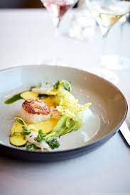 Bei Anton Gschwendtner Im Gourmet Restaurant Olivo Stuttgart Restaurant Essen Leckeres Essen Lebensmittelfotografie