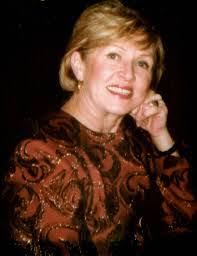 Doris Mills's Instagram, Twitter & Facebook